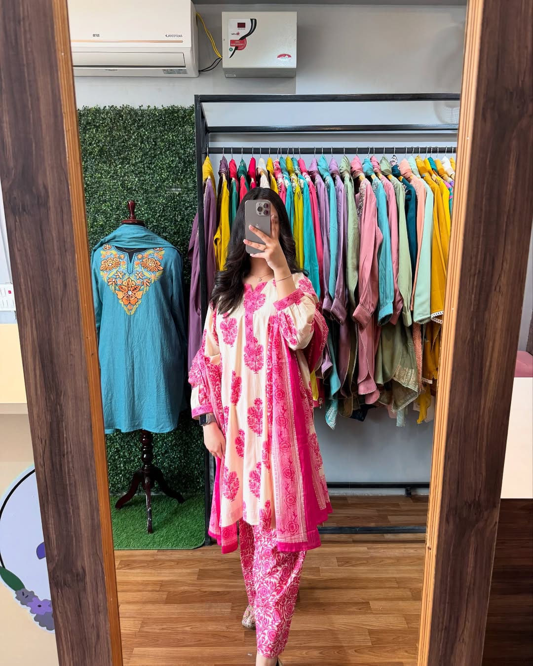 Pink soft mul cotton kurta and pant set with printed work dupatta