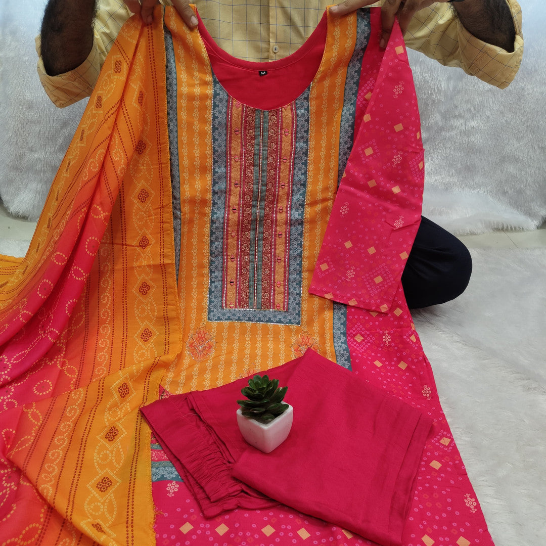 Pink and orange muslin silk kurta and pent set with bandhani printed dupatta