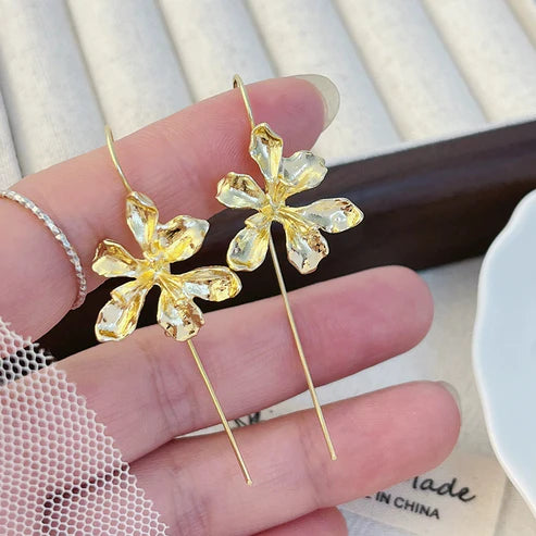 New French iris flower earrings - Golden