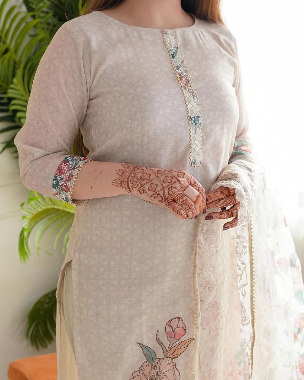 Off white linen cotton kurta and pent set with printed work dupatta