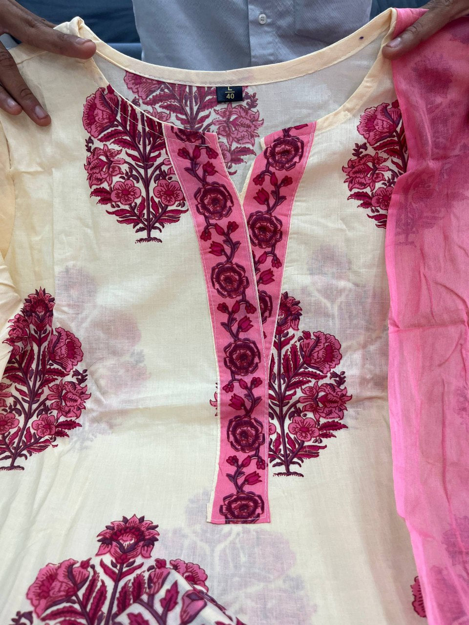 Pink soft mul cotton kurta and pant set with printed work dupatta
