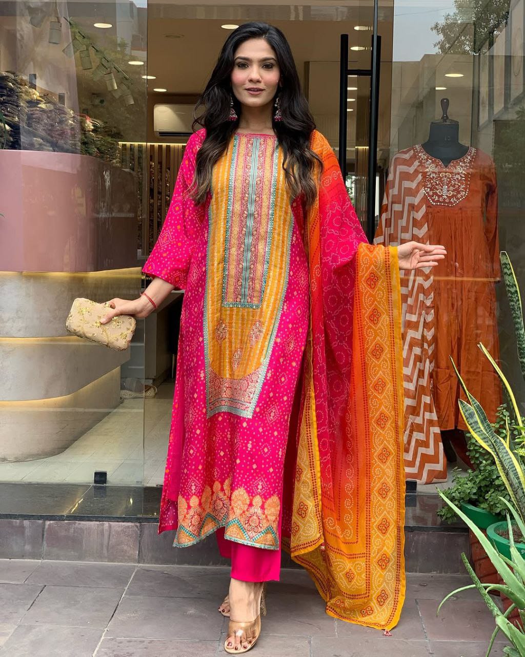 Pink and orange muslin silk kurta and pent set with bandhani printed dupatta